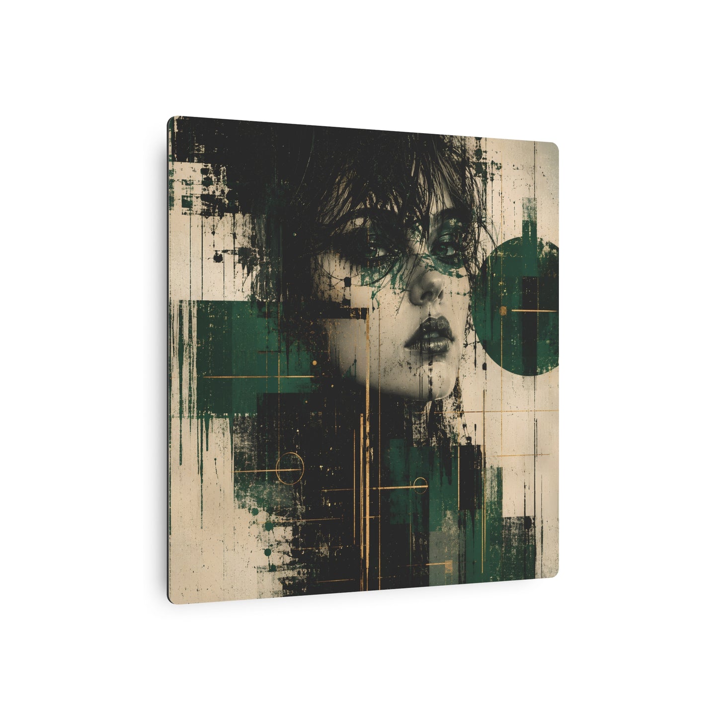 🟢 Emerald Echoes